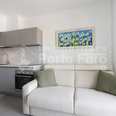 5 Centro - Trilocale Con Terrazza Vista Mare Porto Faro شقة بالاو